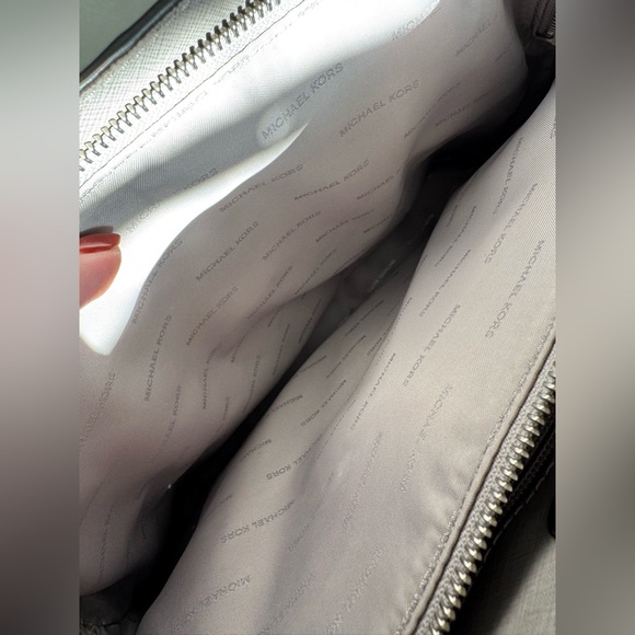 Michael Kors Gray Purse - Picture 5 of 9